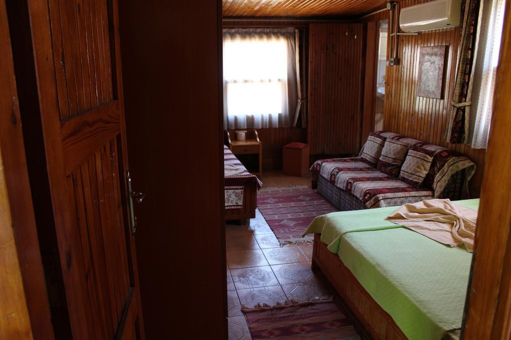 Lazer Pension Анталья Экстерьер фото
